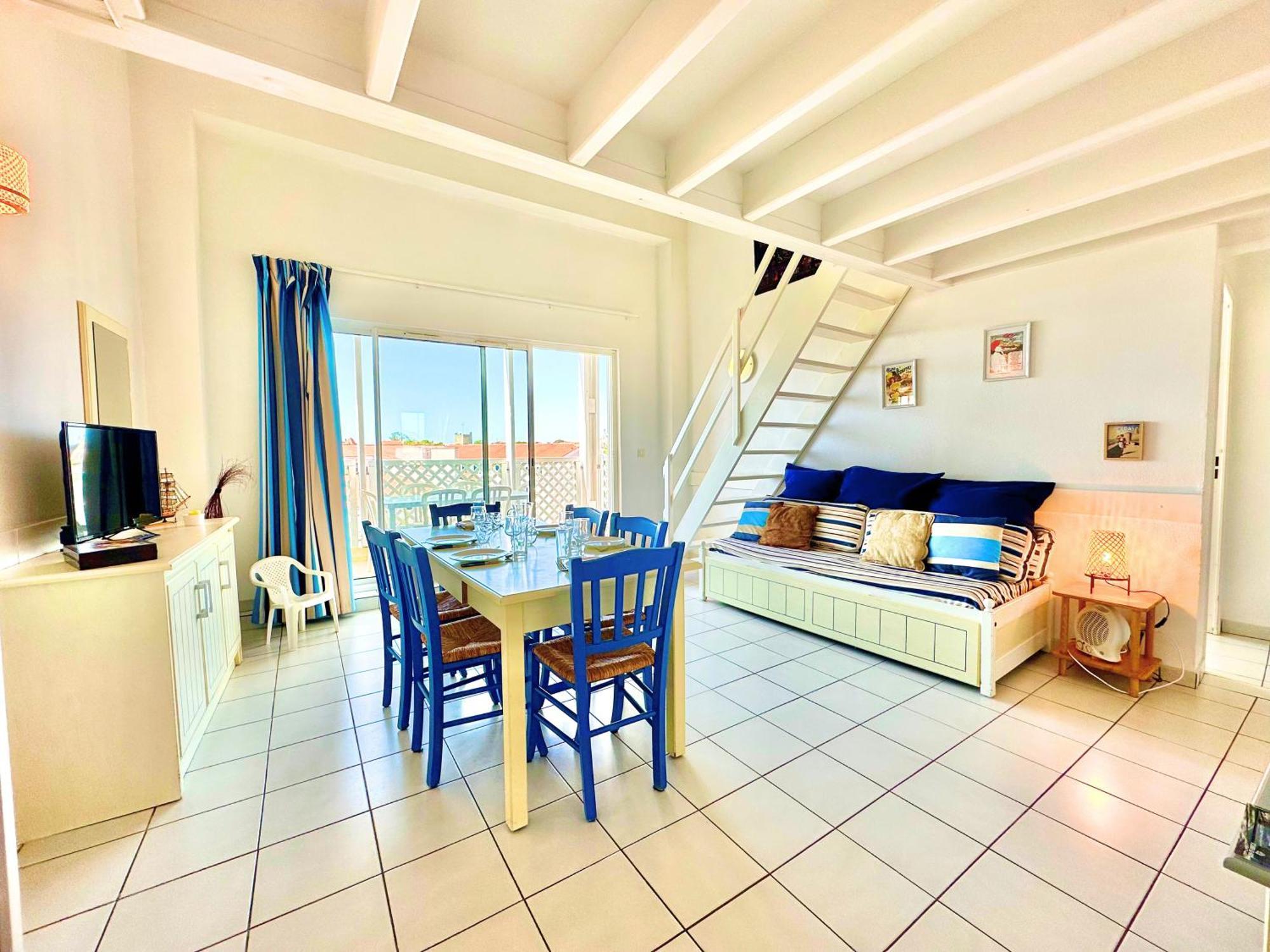 Vue Et Piscine, Avec Balcon - 1 Min De La Apartment *